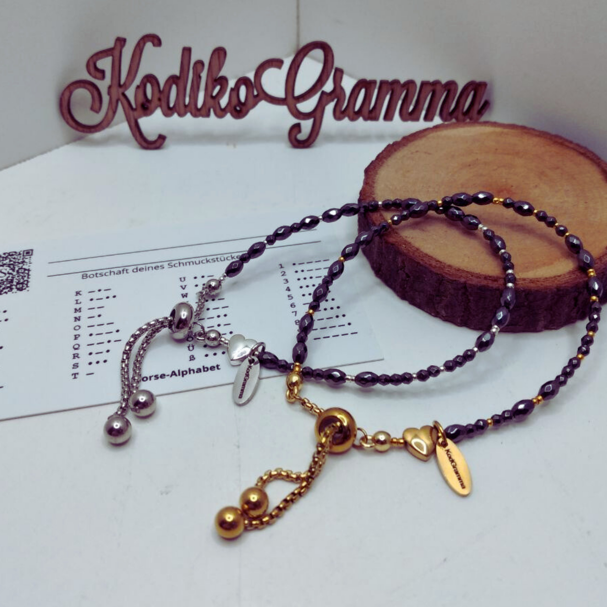 Handgemachtes Armband mit Morsecode „Du bist mein Glück“. Edelstahlverschluss, Geschenkverpackung, geheimnisvolle Botschaft. Kodikogramm Schmuck entdecken!